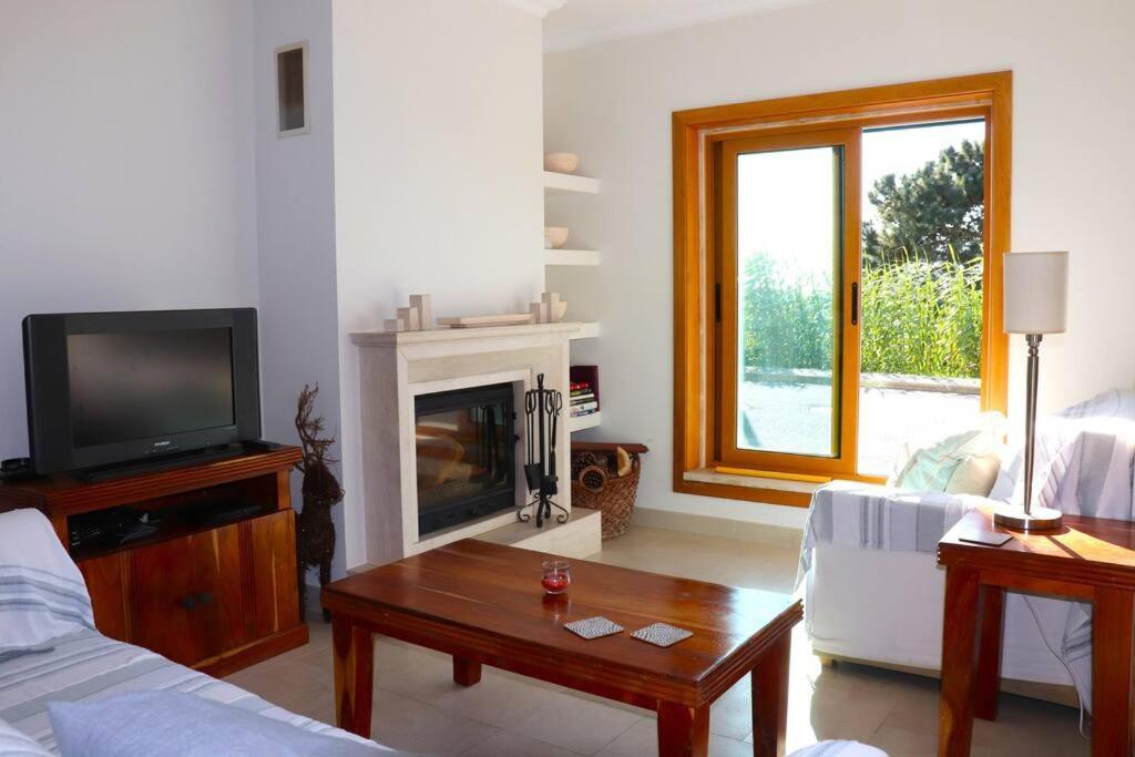 Sea Breeze House Ericeira - Ribeira Dilhas Beach Kültér fotó