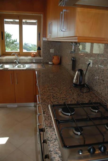Sea Breeze House Ericeira - Ribeira Dilhas Beach Kültér fotó